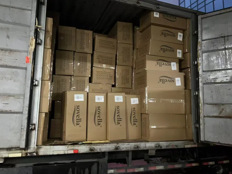 Unisex thick sole EVA slide sandals packing for export